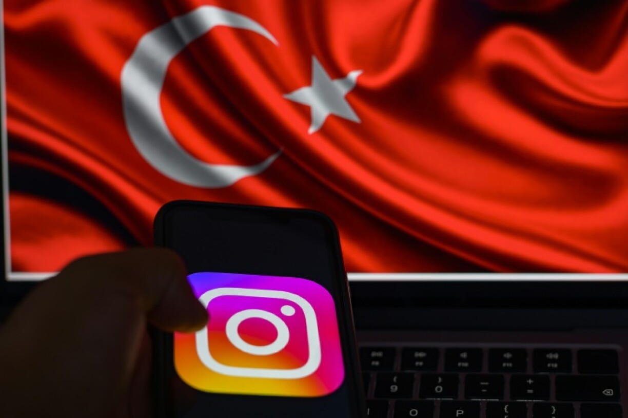 After the arrest of Istanbul's mayor, authorities made social networks inaccessible in the city by reducing internet bandwidth