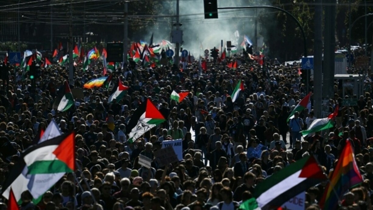 Manifestants propalestiniens à Rome, le 4 octobre 2025.