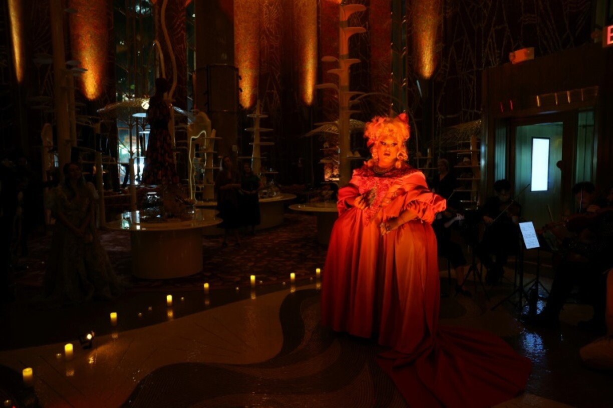 The drag opera artist Creatine Price was the celebrant of a recent so-called