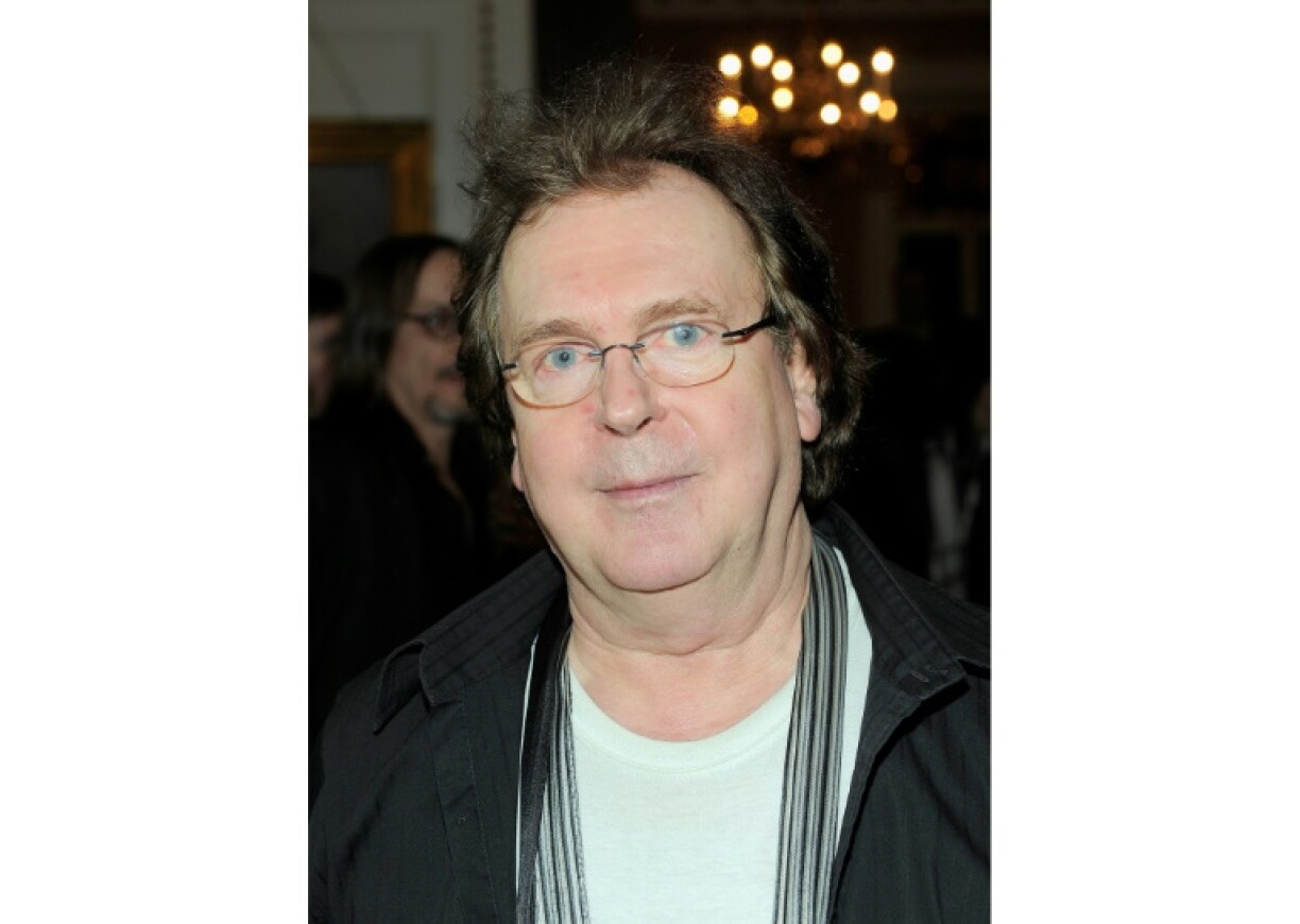 Sur cette photo du 20 février 2012, le musicien britannique Ian McDonald, cofondateur du groupe de rock progressif King Crimson, assiste à une représentation de