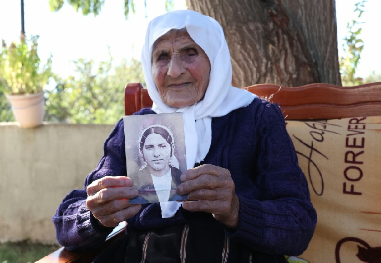 From her own youth, she has kept a single photograph