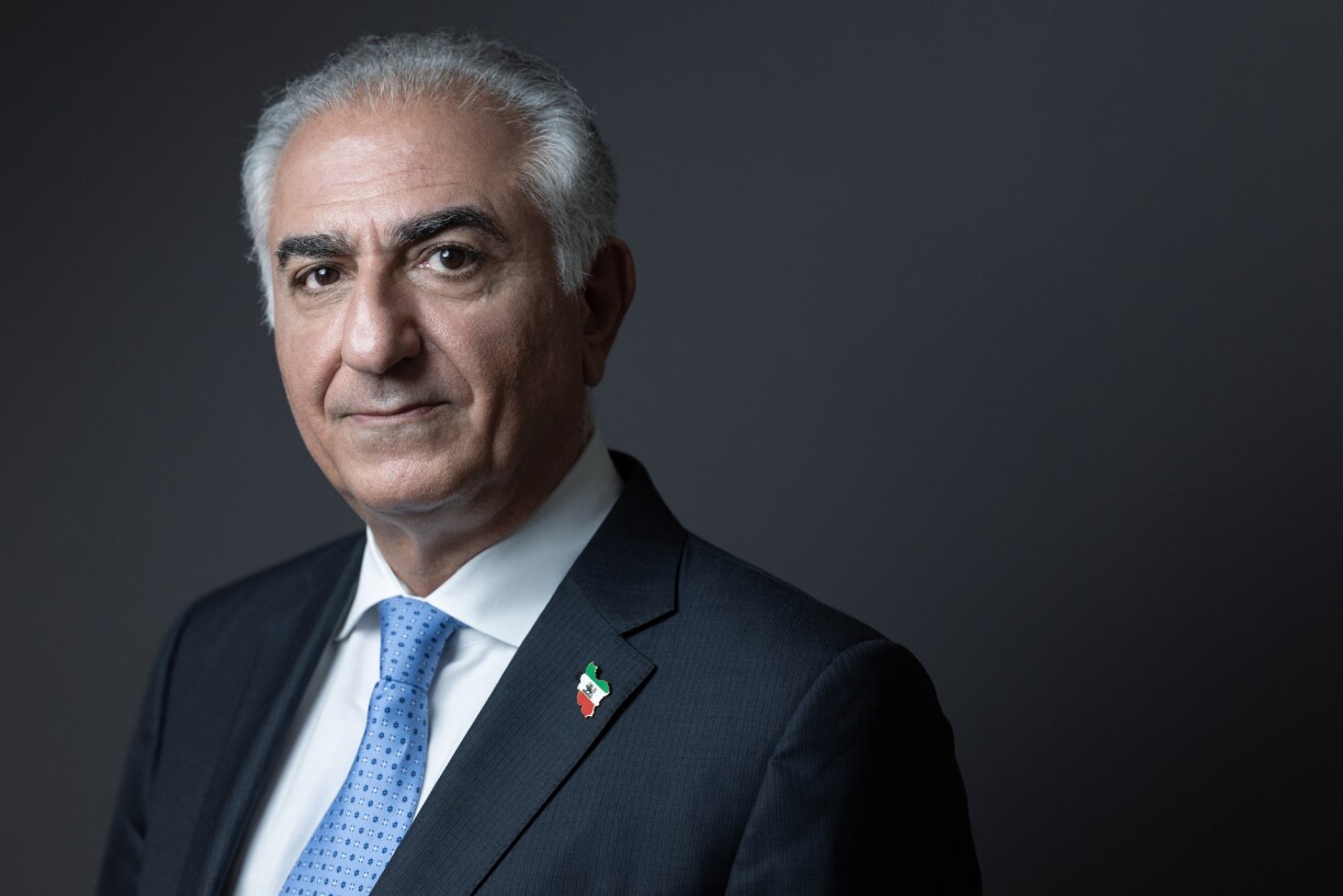 le fils de l'ancien chah et une des figures de l'opposition en exil, Reza Pahlavi