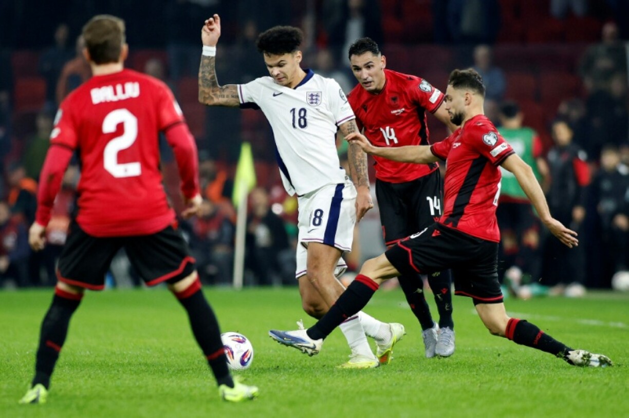 Youngster Nico O'Riley (C) has impressed for England