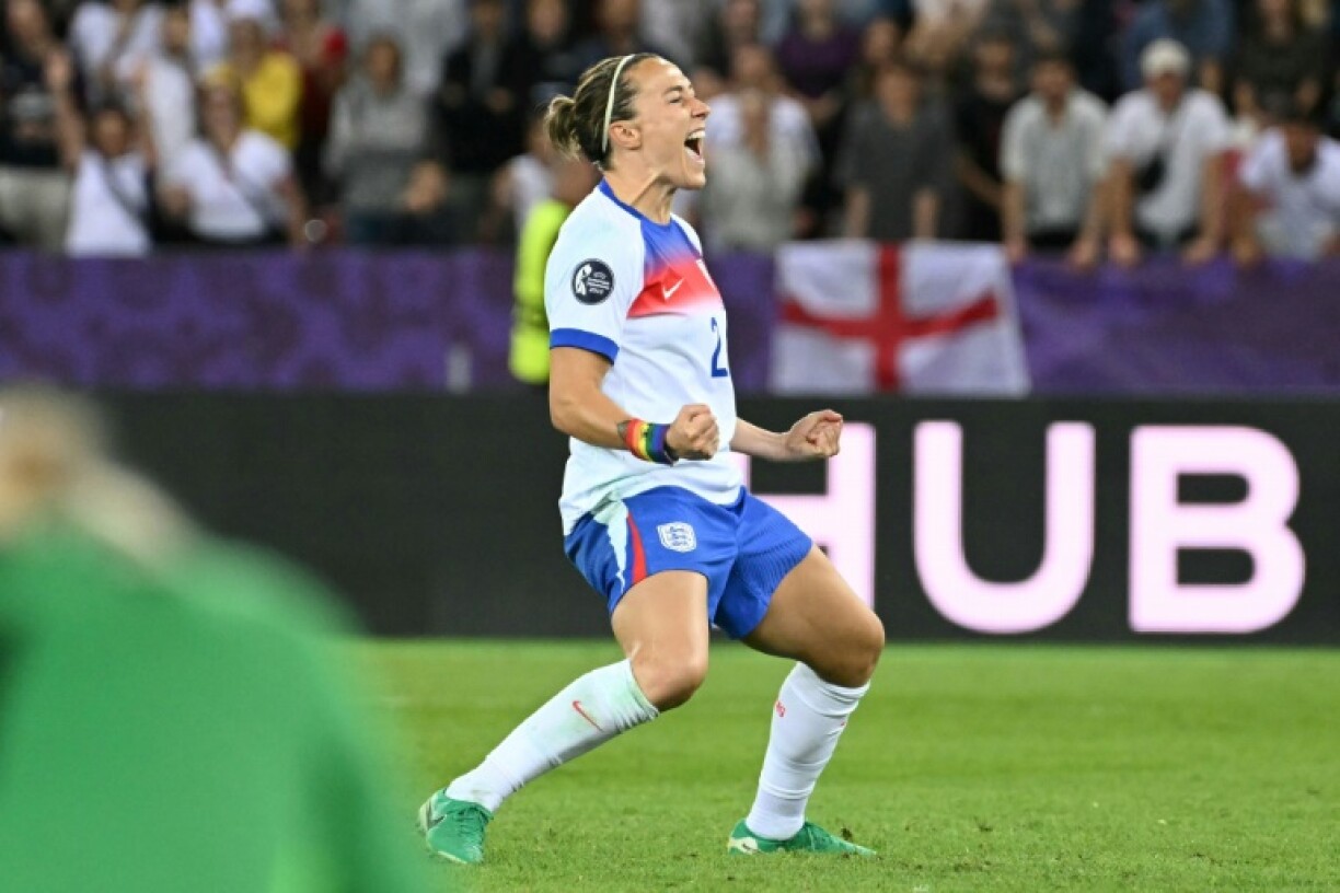 Lucy Bronze scored what turned out to be the winning penalty to send England to teh semi-finals of Women's Euro 2025