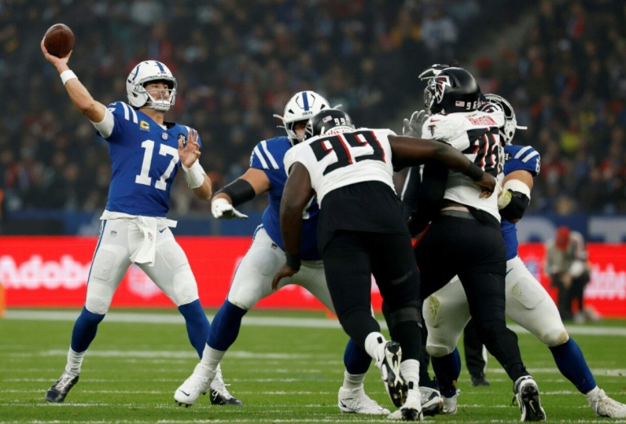 The Indianapolis Colts beat the Atlanta Falcons to win the first NFL match in Berlin.