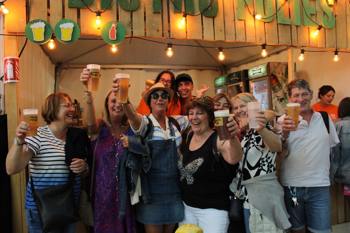 Le public a vécu une fête mémorable pour le premier soir des Francofolies 2023 au parc Gaalgebierg, à Esch-sur-Alzette. Pour certaines, c'était même