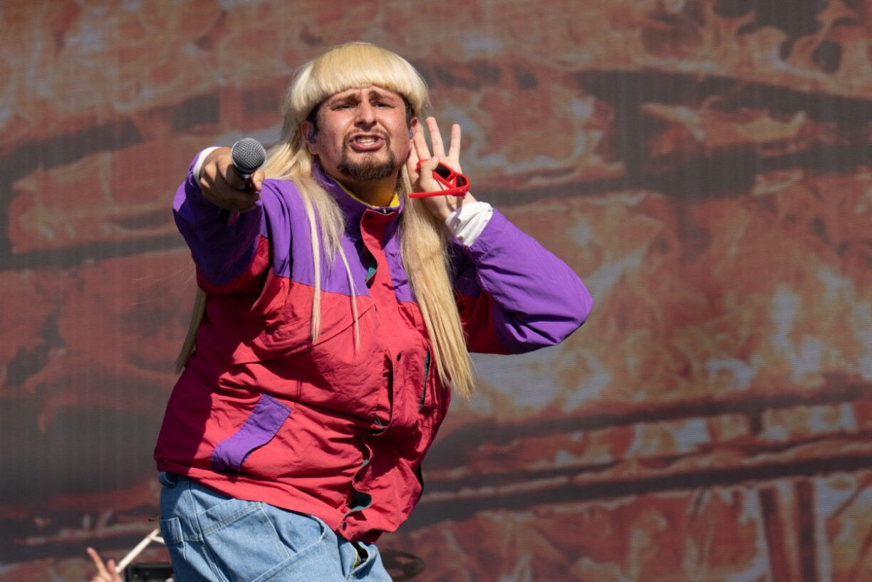 Den US-Sänger Oliver Tree beim Austin City Limits Music Festival zu Austin, Texas am Oktober 2022.
