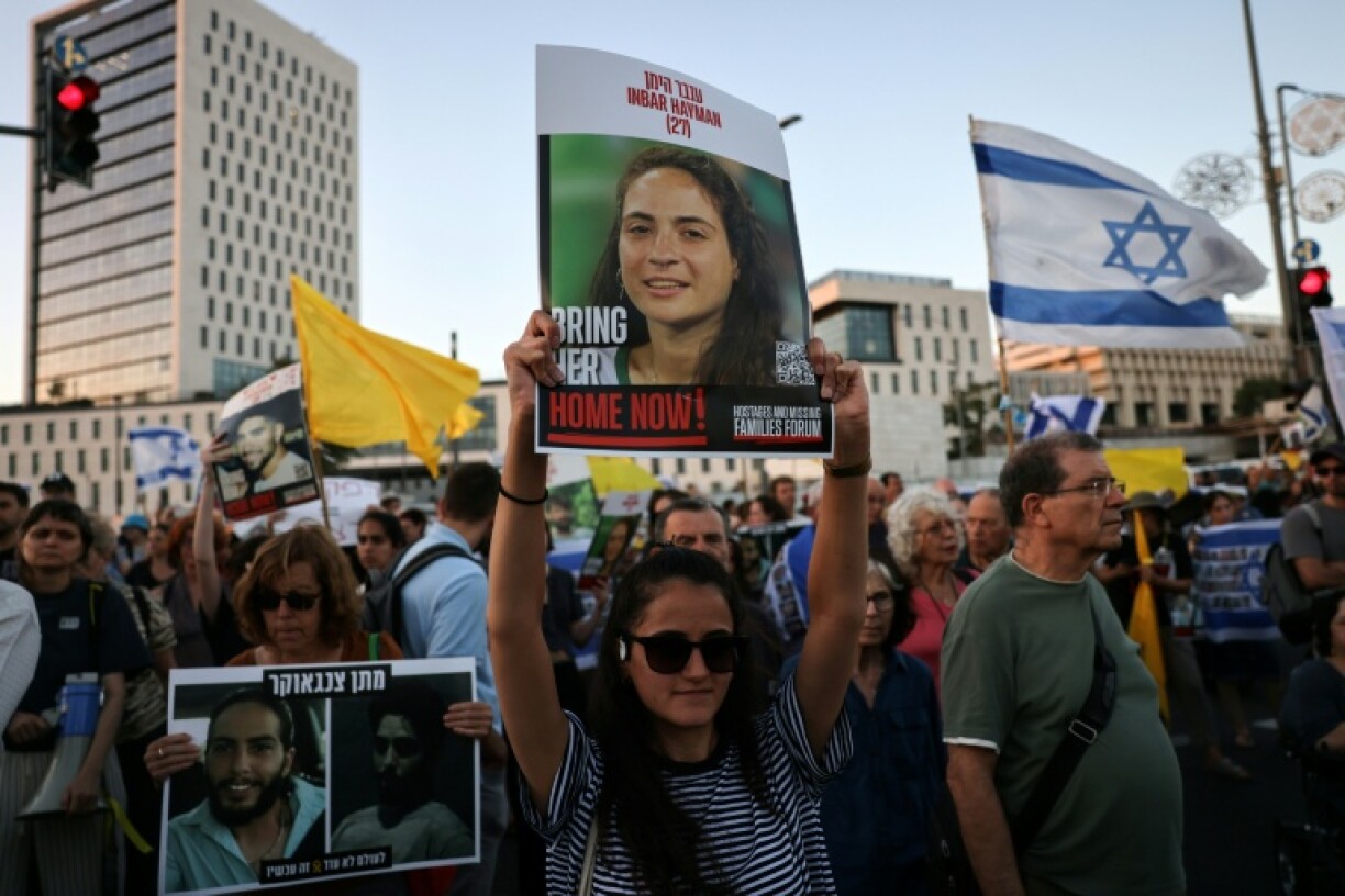 Israelis fearful for the lives of hostages still held in Gaza demonstrate outside the prime minister's office against the government's plans to expand the war.