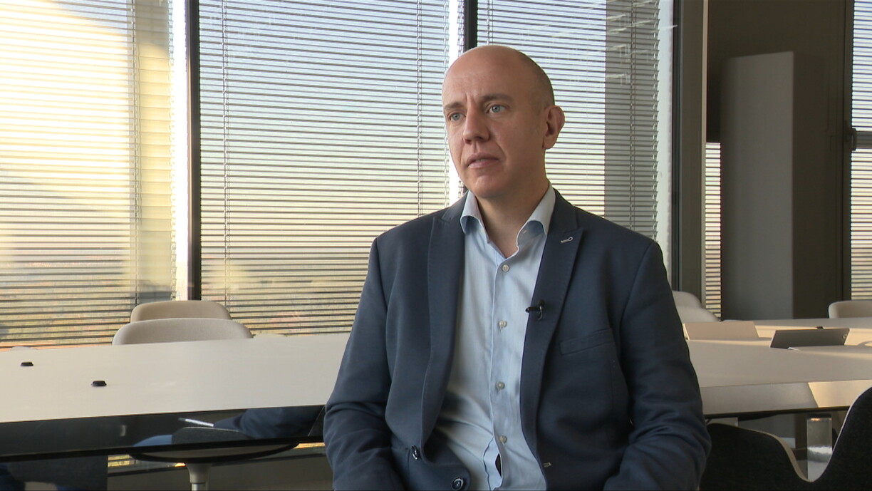 Pour le Dr Paul Wilmes, porte-parole de la Task Force Covid19 au Luxembourg, le variant britannique représente en quelque sorte un nouveau virus auquel il va falloir faire face.