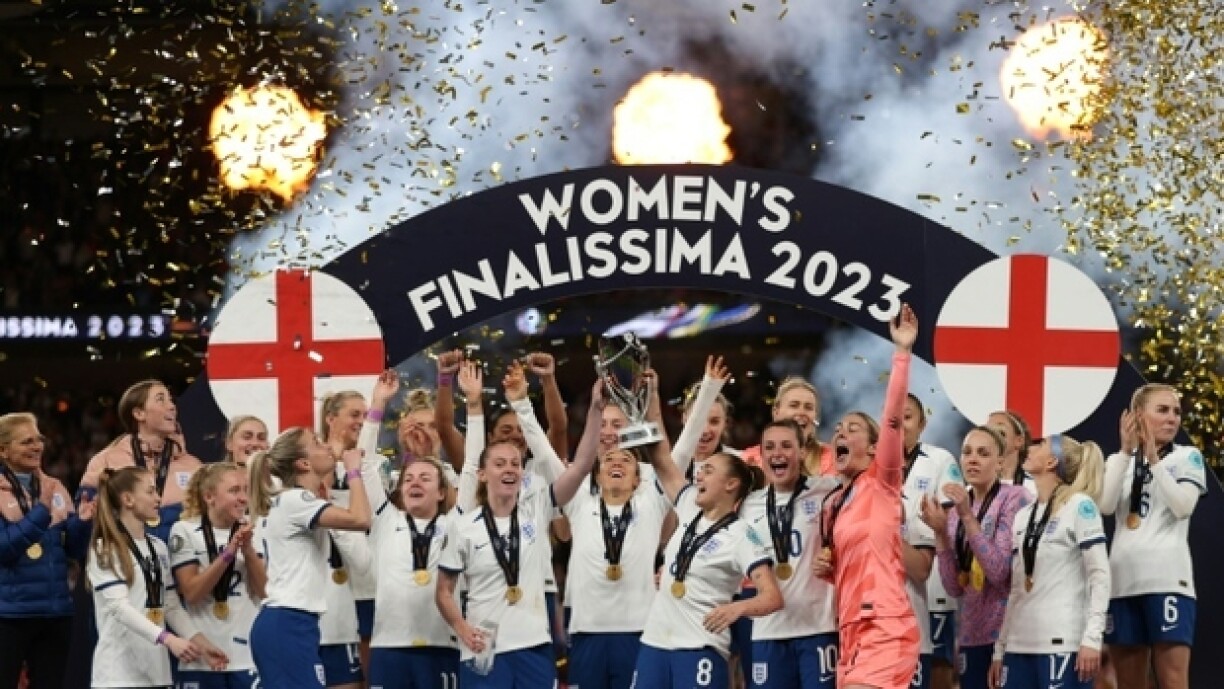 Les Anglaises célèbrent leur victoire jeudi contre le Brésil dans la première édition de la