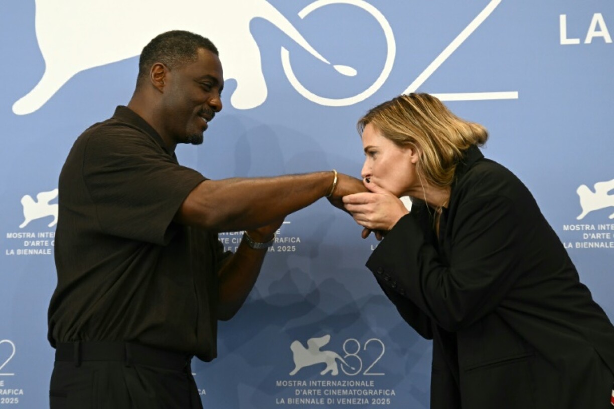 Idris Elba (L) stars as US president in 'A House of Dynamite'