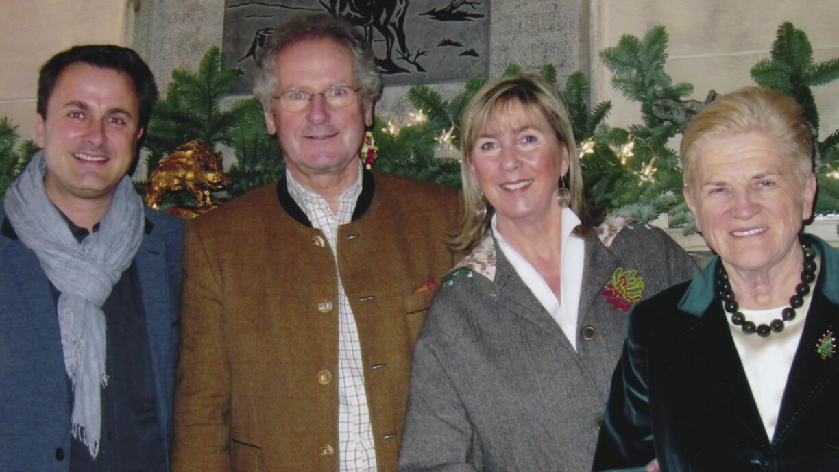 Véier Stater Buergermeeschter an engem Bild: De Xavier Bettel, Paul Helminger (am Abrëll 2021 gestueren), d'Lydie Polfer an d'Colette Flesch (am Januar 2026 gestuerwen)