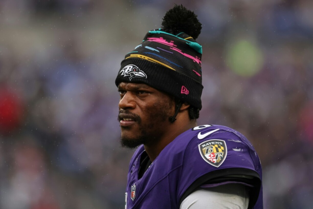 Lamar Jackson injured his ankle and did not return for the second half