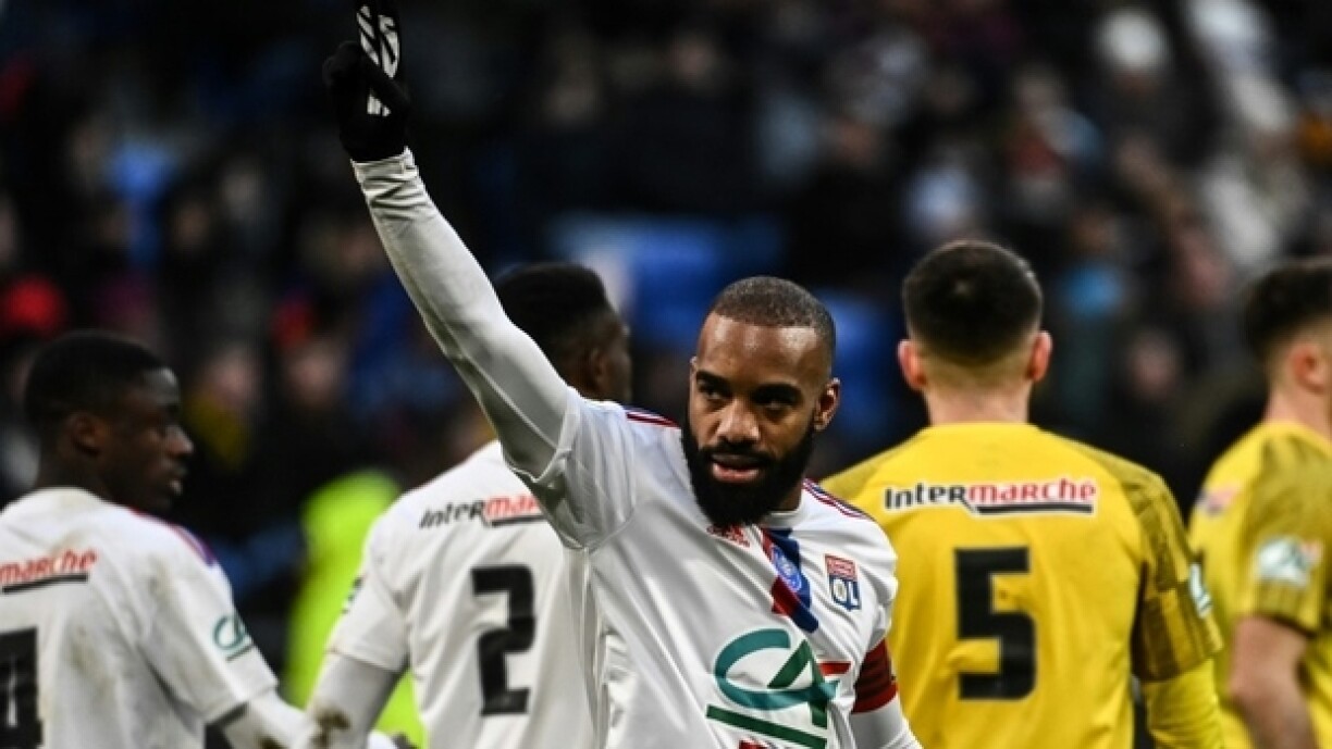 L'attaquant de Lyon Alexandre Lacazette, auteur d'un triplé face à Chambéry en Coupe de France, le 21 janvier 2023 à Décines-Charpieu