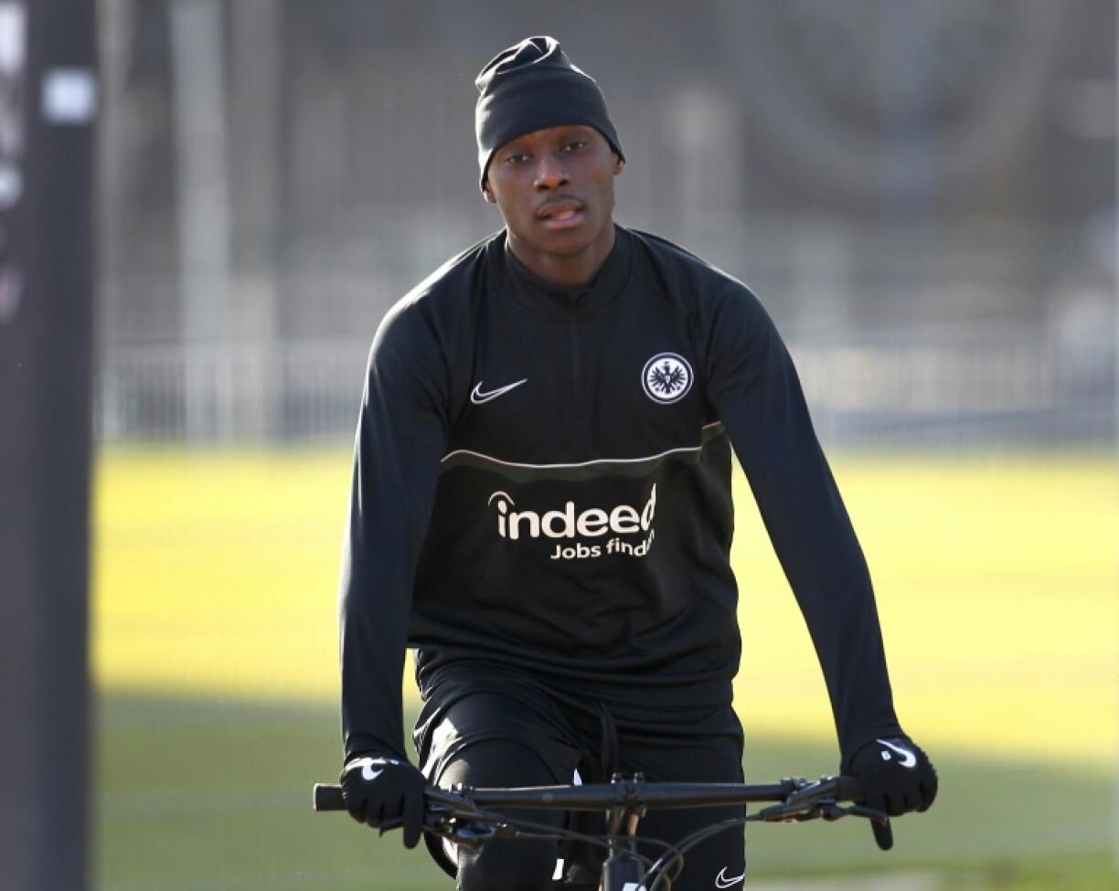 L'attaquant français de Francfort Randal Kolo Muani, avant une séance d'entraînement, le 20 février 2023