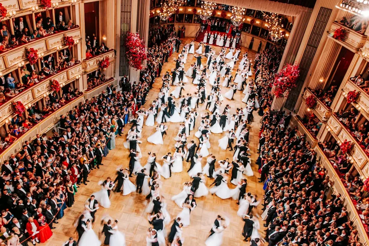 The annual Vienna Ball is an event that attracts people world-wide for its outstanding atmosphere.
