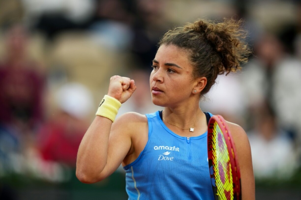 Jasmine Paolini was made to sweat by China's Yuan Yue in round one