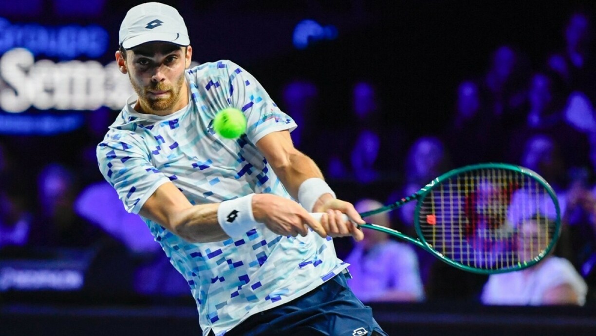 Benjamin Bonzi remporte son tout premier titre à Metz Open Moselle.