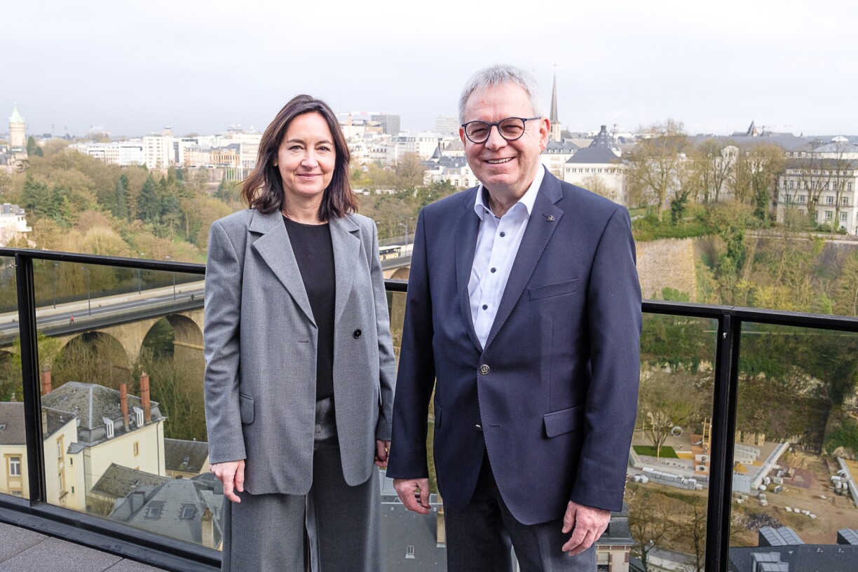 Barbara Chevalier, nouvelle directrice des activités Fret du Groupe CFL, et son prédécesseur Fraenz Benoy.