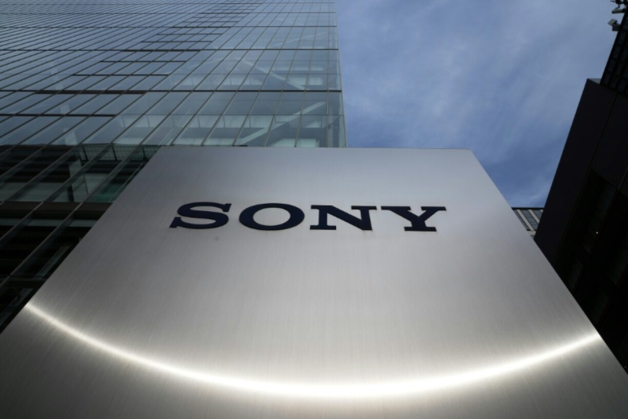 Sony expects its annual earnings to be boosted by the gaming sector