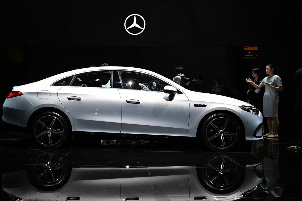 Mercedes présentait au salon de Shanghai une version longue de sa nouvelle star électrique, la CLA, mais aussi un concept de monospace luxueux, dont raffolent les riches Chinois.