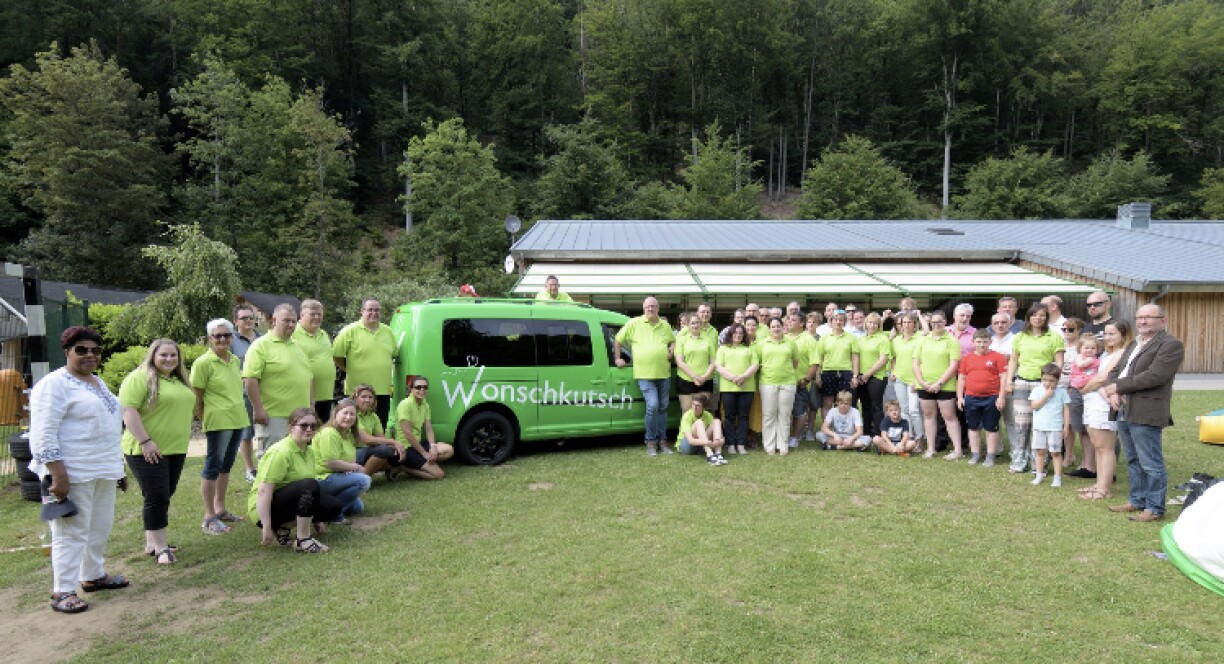 Déi ganz Ekipp vun der Wonschkutsch ass 24 Stonnen op 24 fir Iech do!