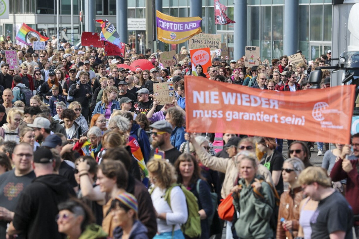 E Samschdeg gouf ënnert anerem zu Magdeburg géint AfD demonstréiert.