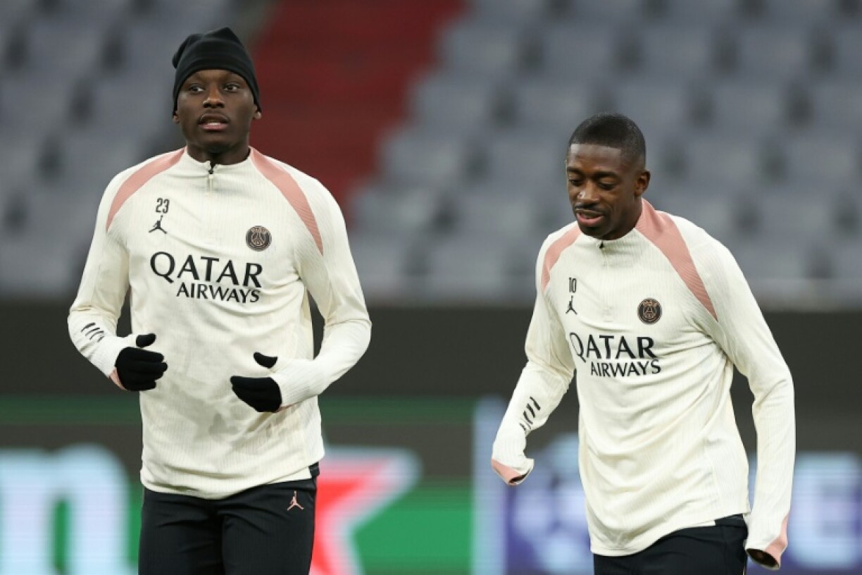 Randal Kolo Muani (L) has only started two games for PSG this season
