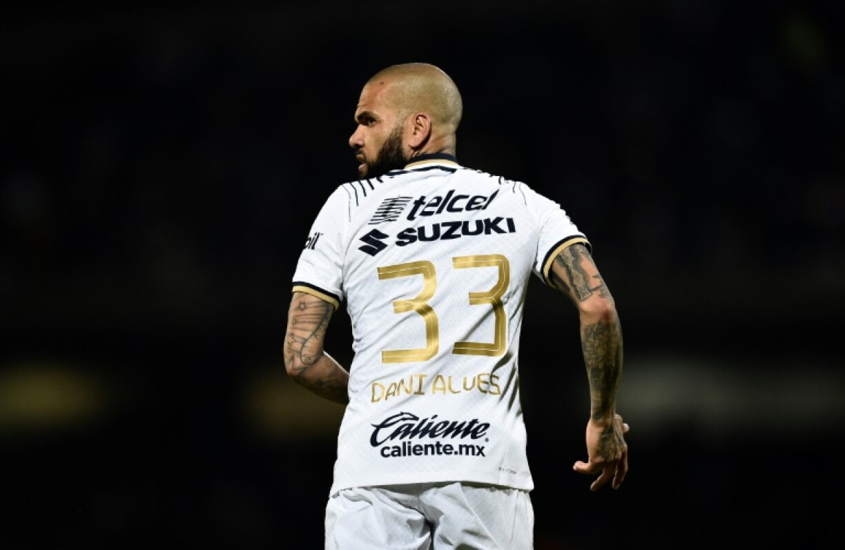 Le défenseur latéral bréislien Dani Alves lors d'un match avec le club mexicain des Pumas, le 27 juillet 2022 à Mexico