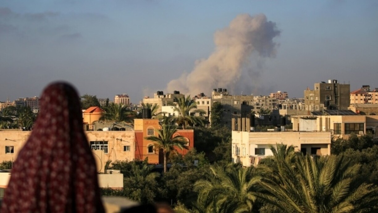 Bombardement israélien sur al-Zawaida, dans le centre de la bande de Gaza, le 11 juin 2024