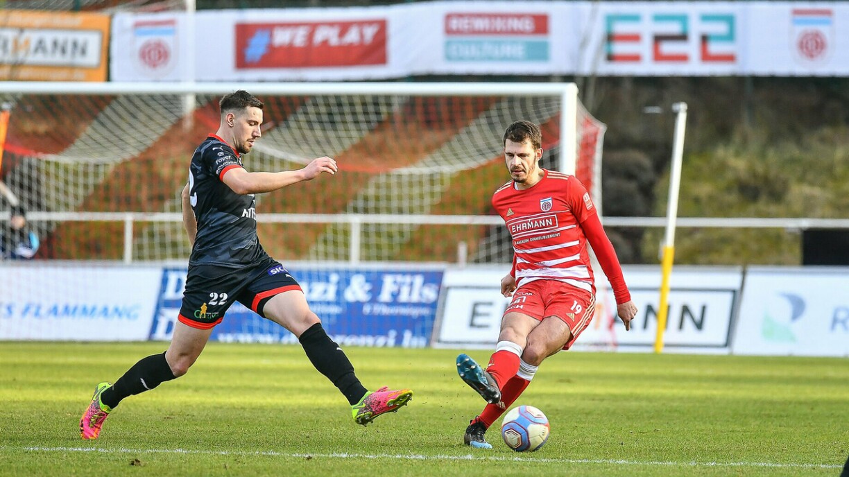 Nenad Dragovic (à droite) ne tire pas de plan sur la comète. Le Fola ne nourrit pas d’ambitions démesurées dans ce championnat mais l’appétit pourrait venir en mangeant