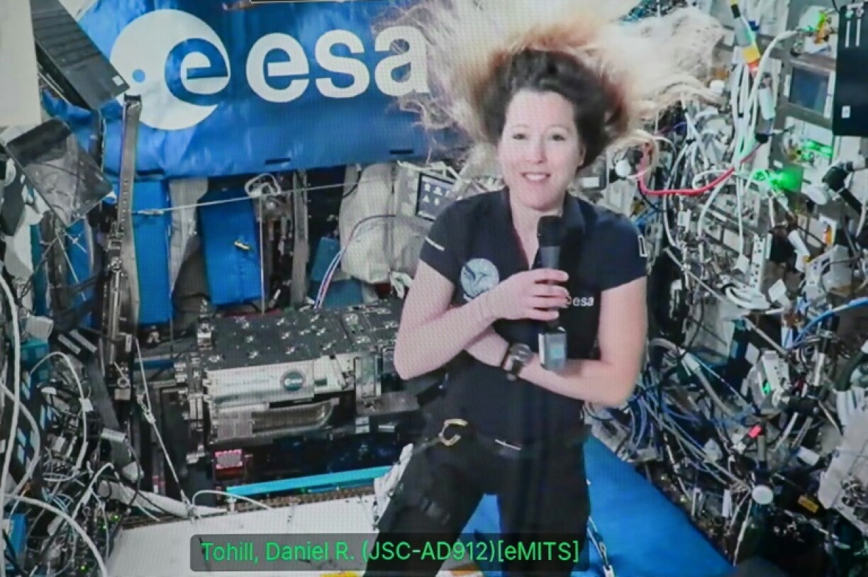 Une capture d'écran d'un échange vidéo entre l'astronaute Sophie Adenot à bord de la Station spatiale internationale (ISS) et des journalistes, le 2 septembre 2026