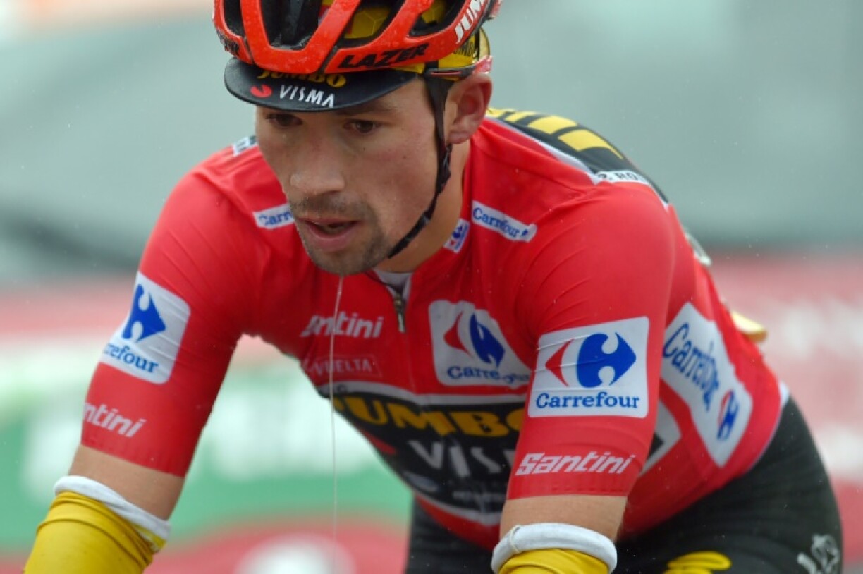 Le Slovène Primoz Roglic (Jumbo) à l'arrivée de la 6e étape du Tour d'Espagne, le 25 octobre 2020 à Formigal