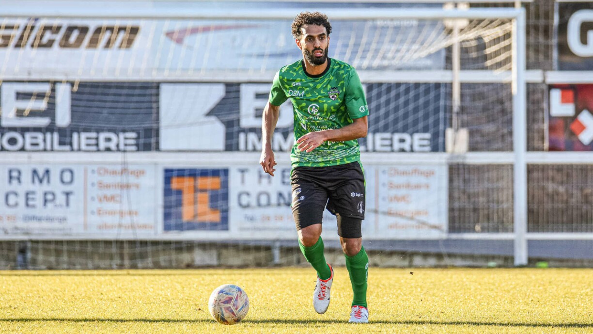 Ahmed Benhemine est toujours d’attaque à 38 ans. Le défenseur avoue ne s’être jamais senti aussi bien.