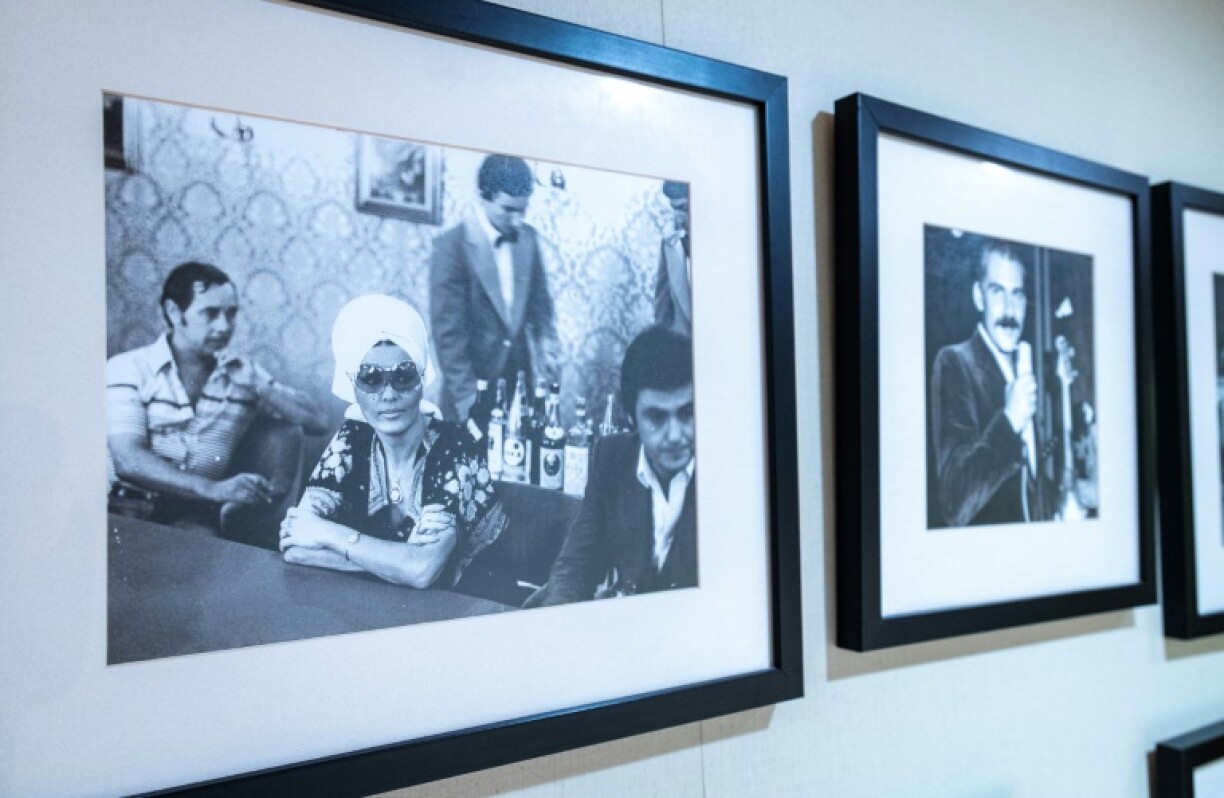 Italian actor Sophia Loren (in turban) was one of a galaxy of stars who stayed in the hotel