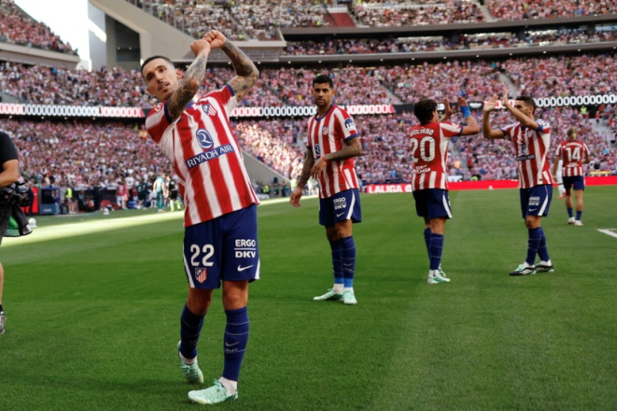 Alejandro Grimaldo (N.22) après son penalty réussi pour l'Atlético face au Real, le 20 septembre 2026 au Metropolitano à Madrid