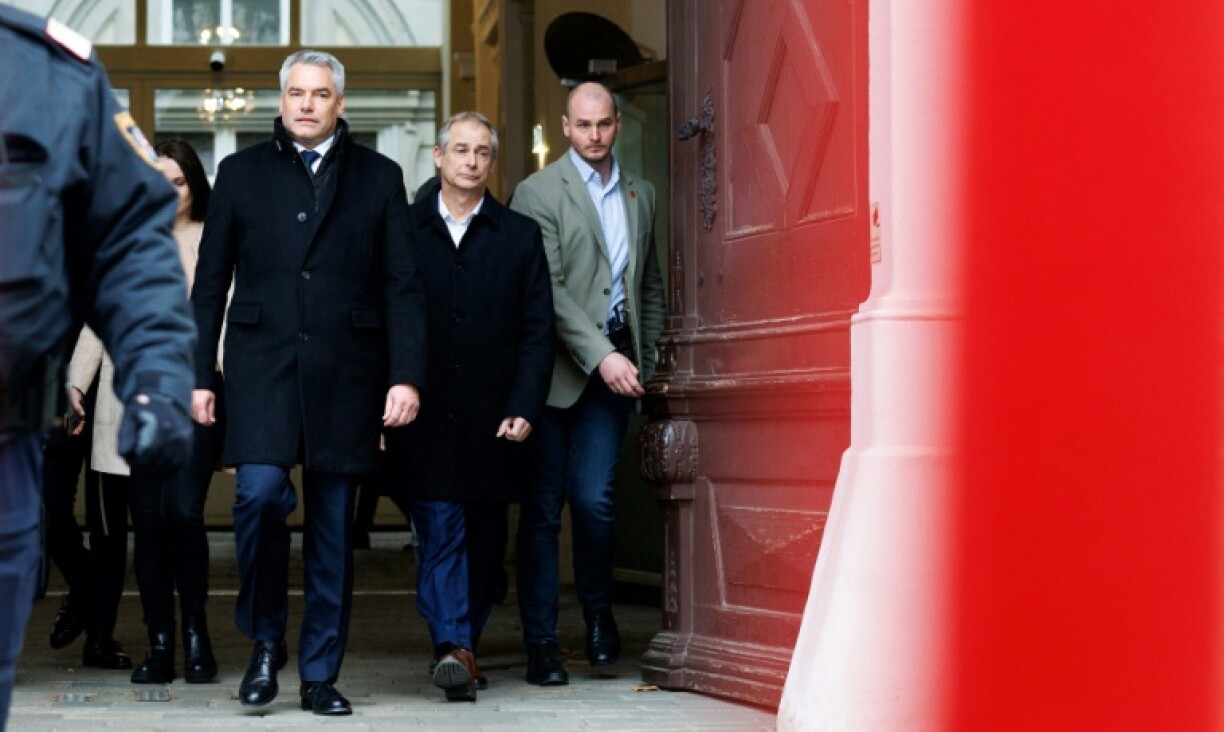 Nehammer broke off talks to form a centrist government without the far right