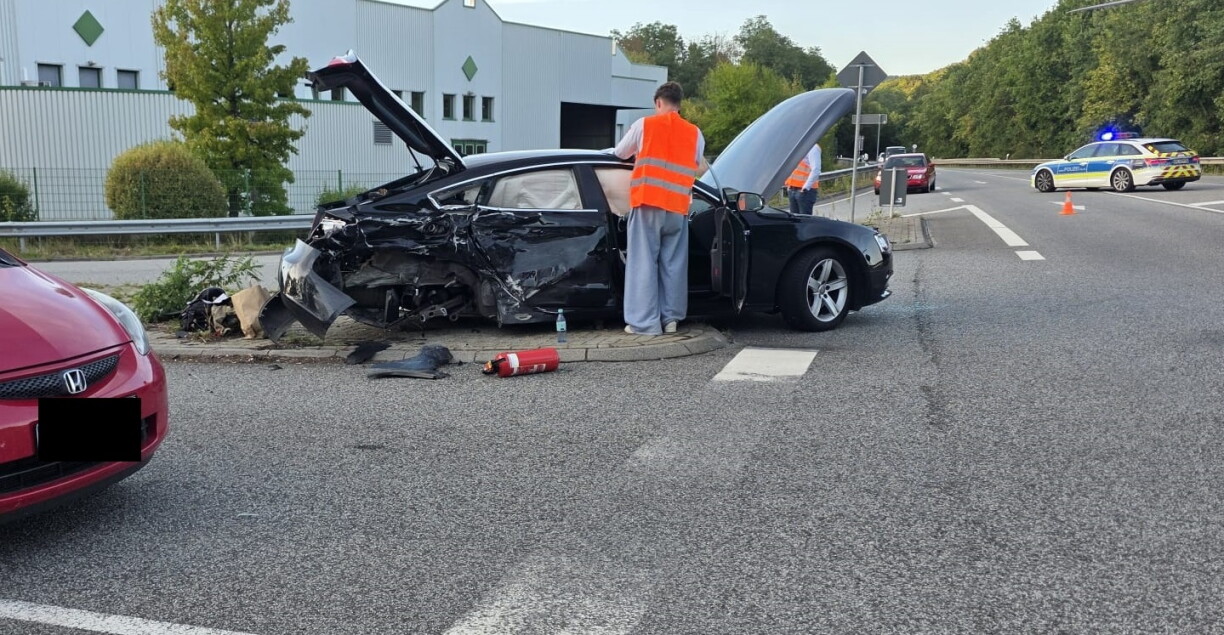 Op der B53 hu sech zwee Autoen ze pake kritt