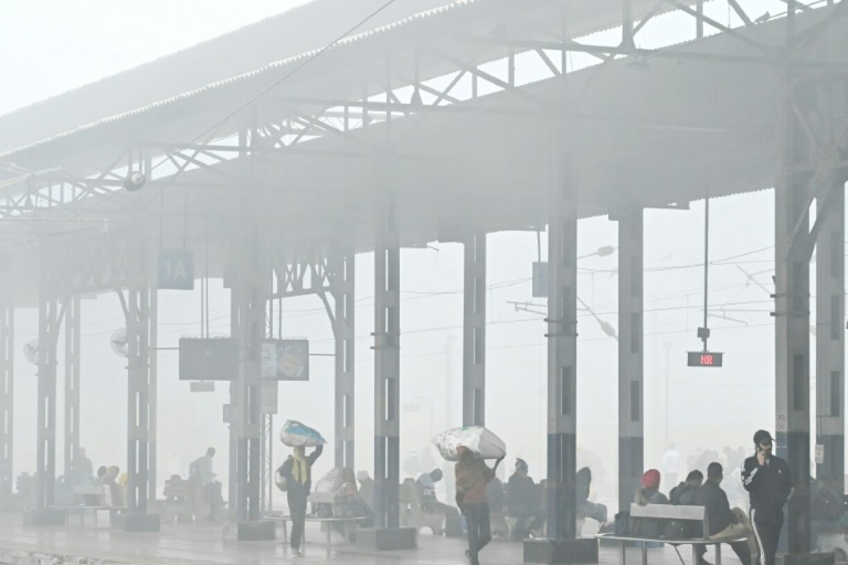 Visibility is sometimes so poor when thick smog engulfs part of India and Pakistan that trains have to be cancelled