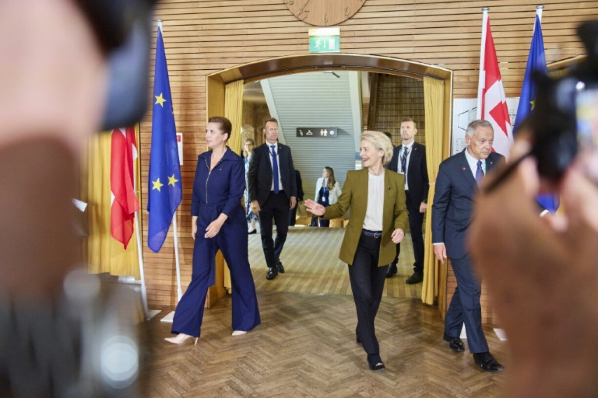 Danish Prime Minister Mette Frederiksen (R) pushes for Ukraine membership in the EU, while meeting with EU chief Ursula von der Leyen