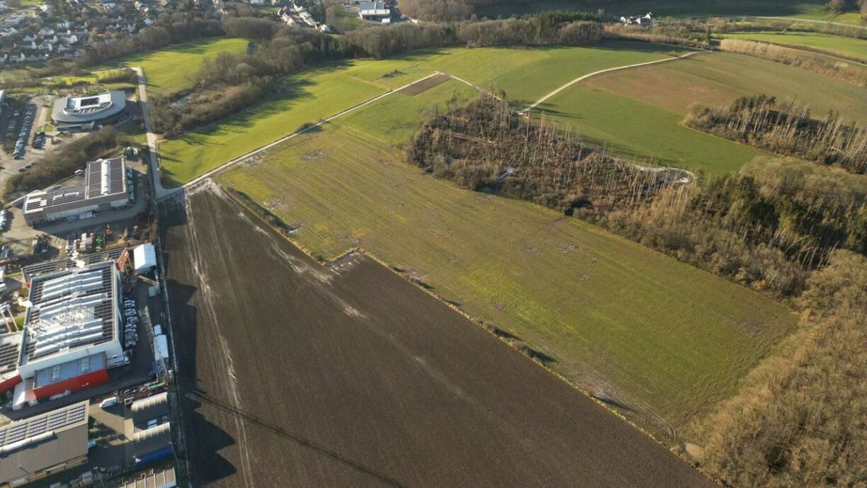 Den Terrain, op deem de Google-Datenzenter zu Biissen kéint kommen.