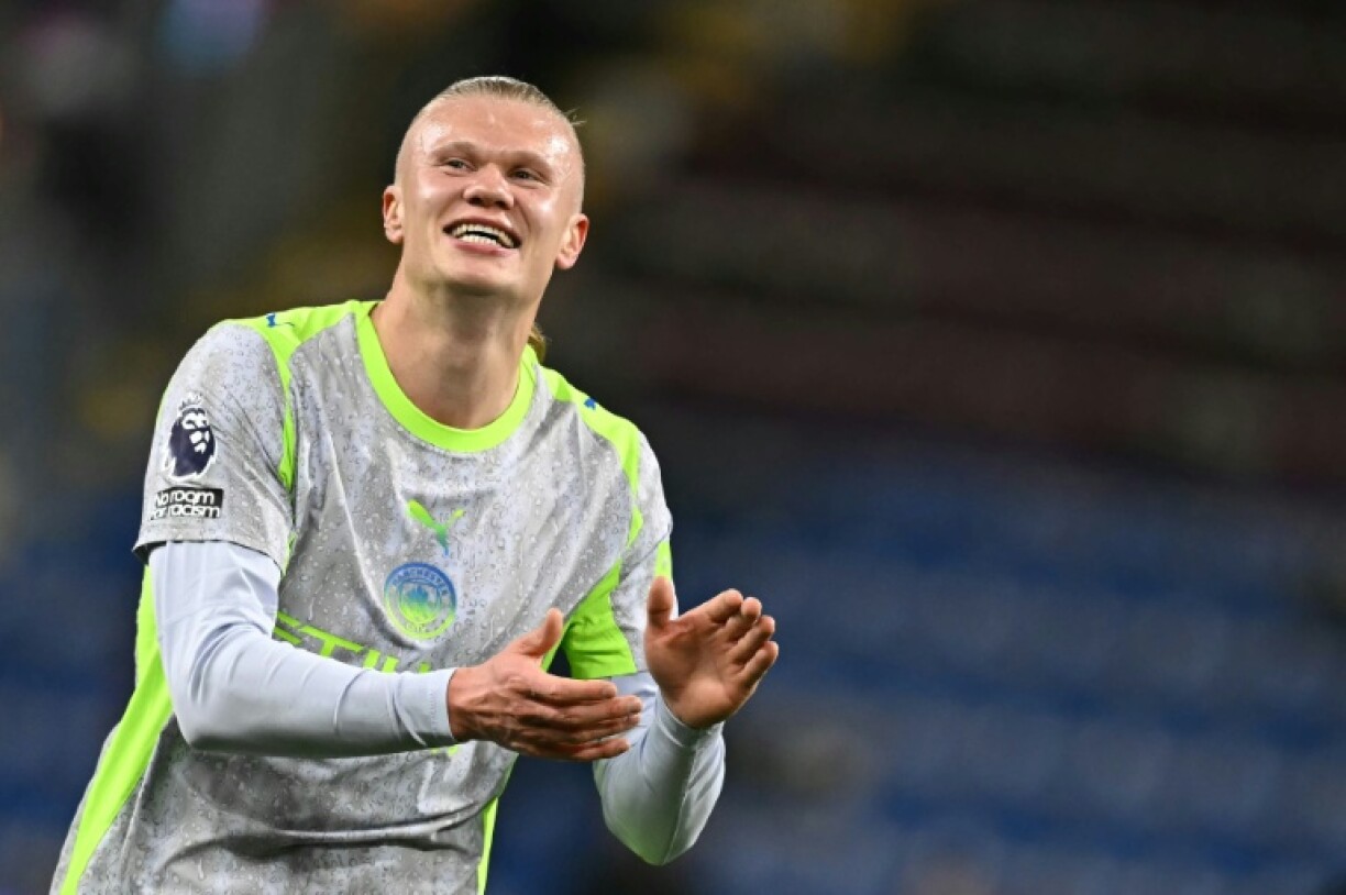 Erling Haaland, auteur du but de la victoire 1-0 contre Burnley avec Manchester City, qui prend la tête provisoirement de la Premier League, le 22 avril 2026 à Burnley
