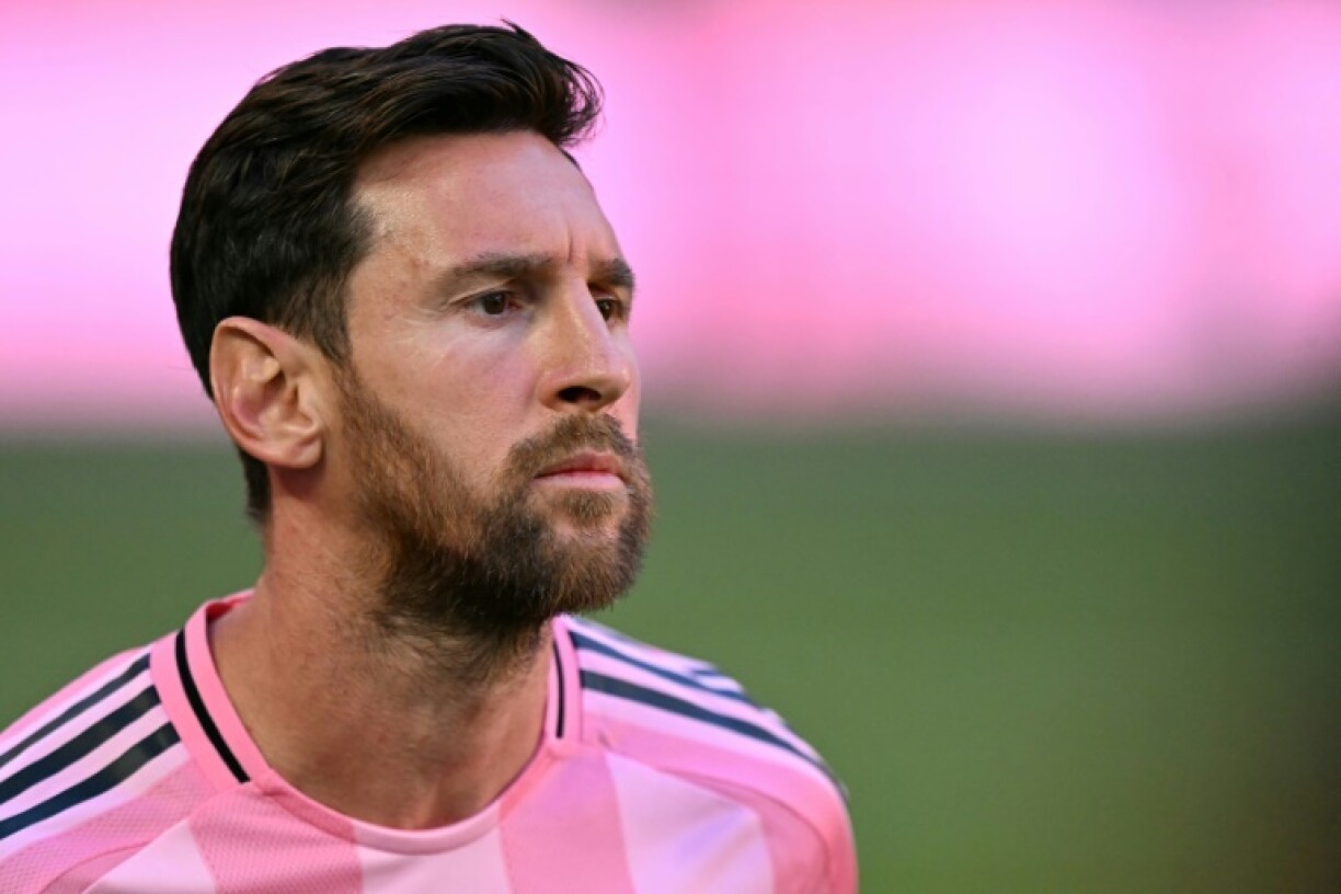 Lionel Messi and his fellow Club World Cup stars have been entering the pitch one-by-one before matches, much like in the NBA