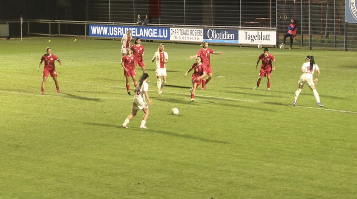 En Dënschdeg hu sech d'Lëtzebuergerinnen zu Rëmeleng misse mat 0:4 géint de Gaascht aus Montenegro geschloe ginn.