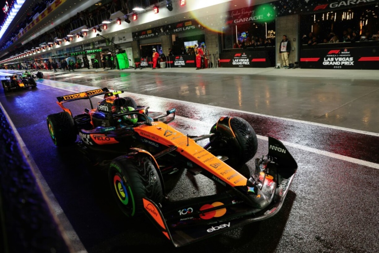 McLaren's British driver Lando Norris maintained his charge towards the Formula One title after claiming pole at the Las Vegas Grand Prix