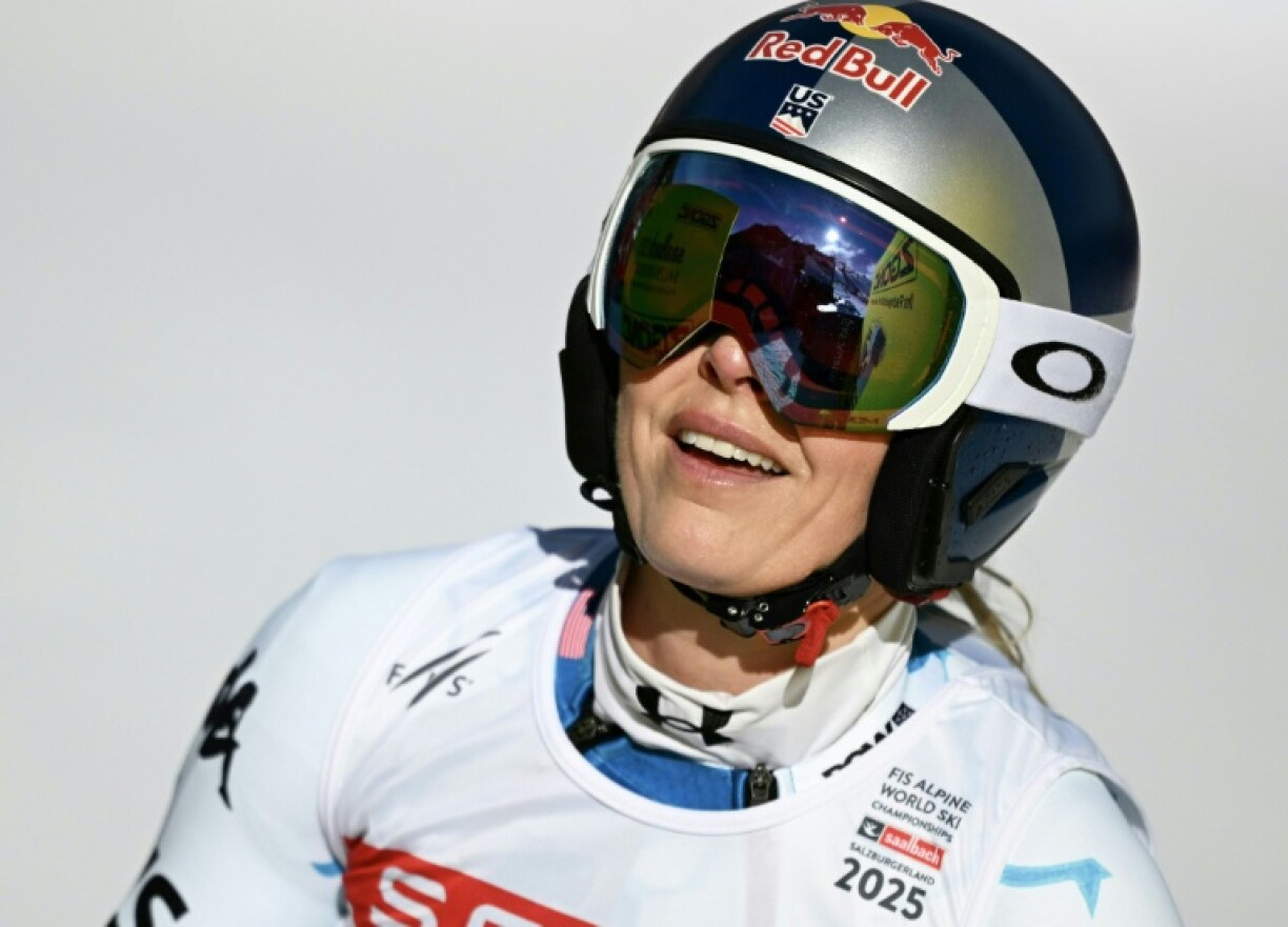 Lindsey Vonn continues her bid for a ninth world championship medal