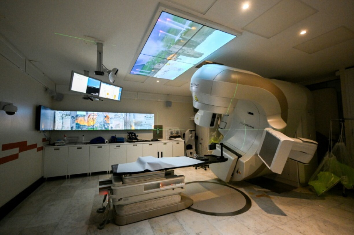Cancer patients listen to music and view art on high-resolution screens to relax during radiotherapy