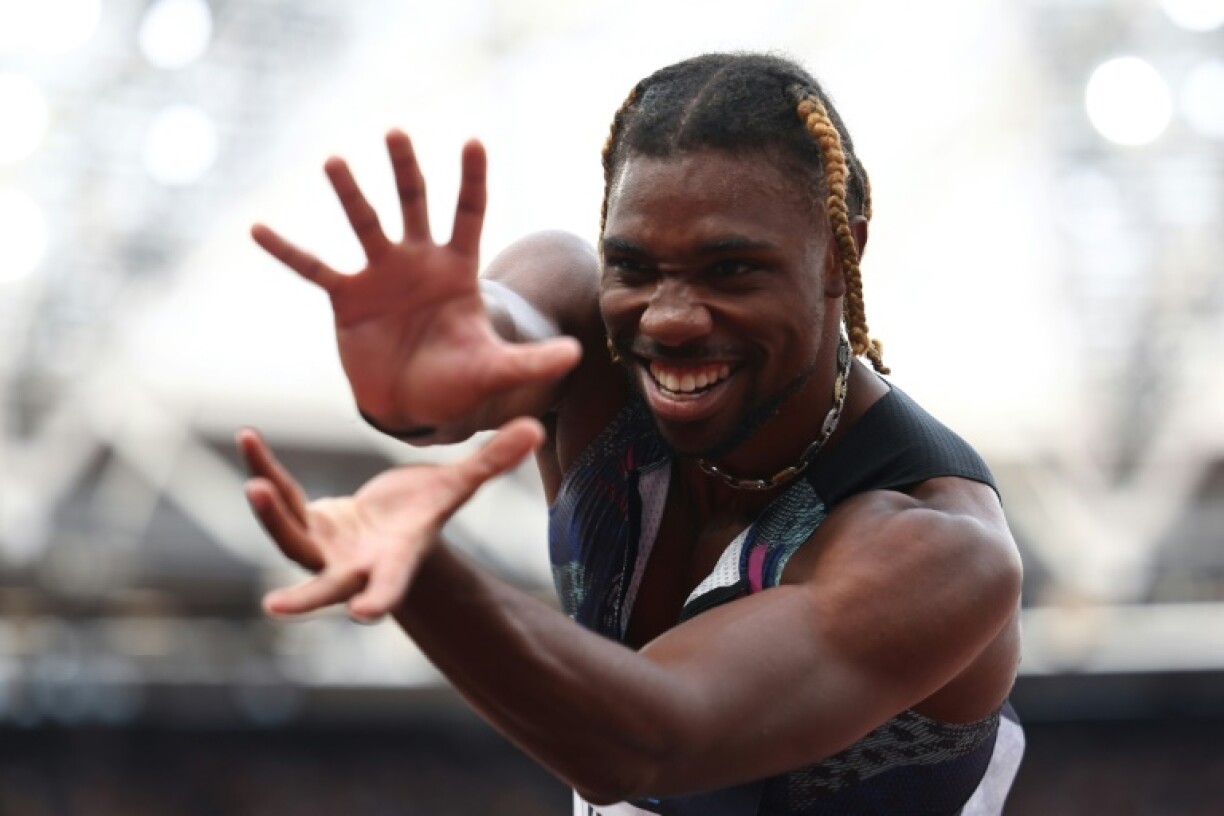 Noah Lyles has set himself a high bar of becoming the fifth man to achieve the 100/200 metres world title double at the World Athletics Championships
