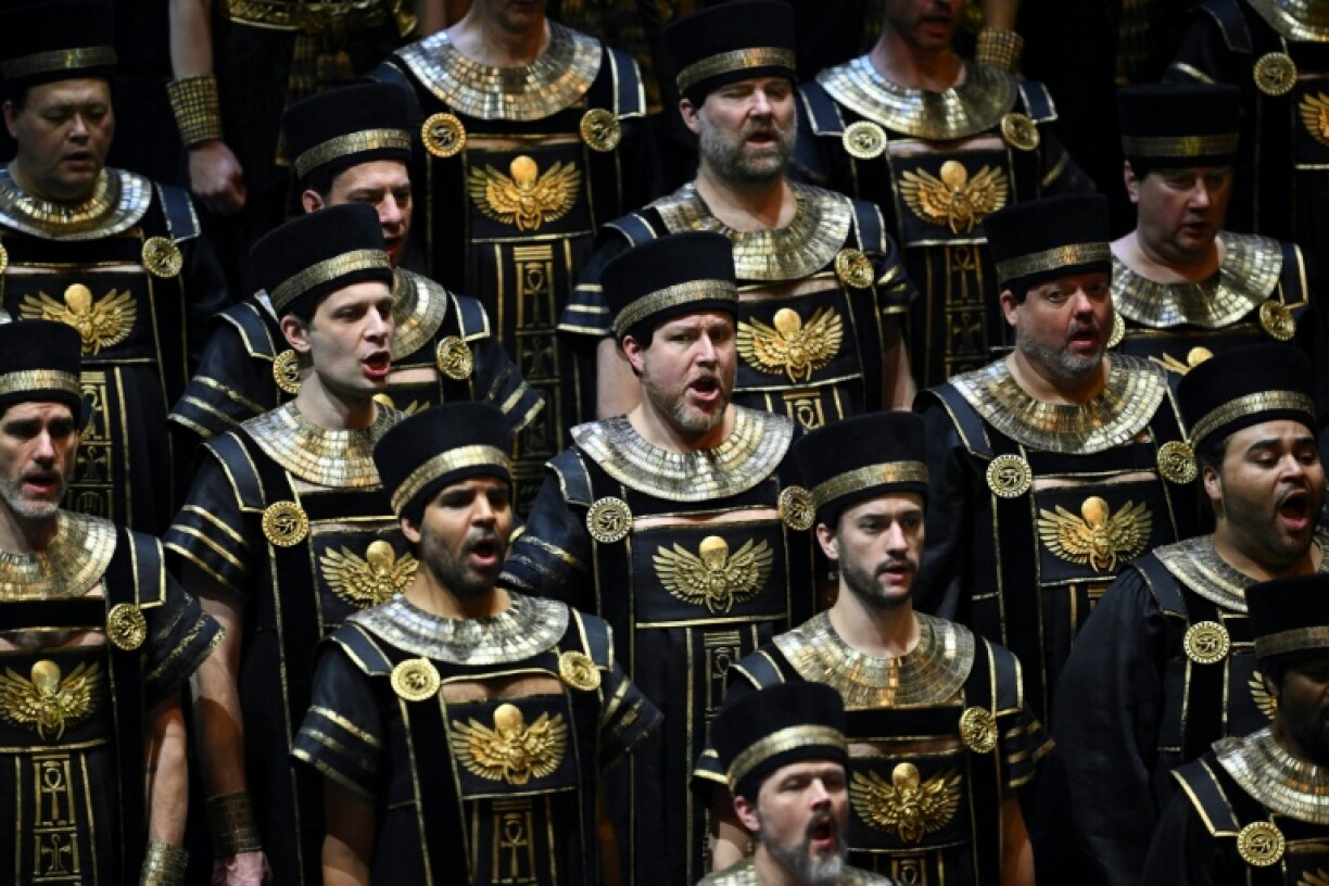 The choir performs during Giuseppe Verdi's