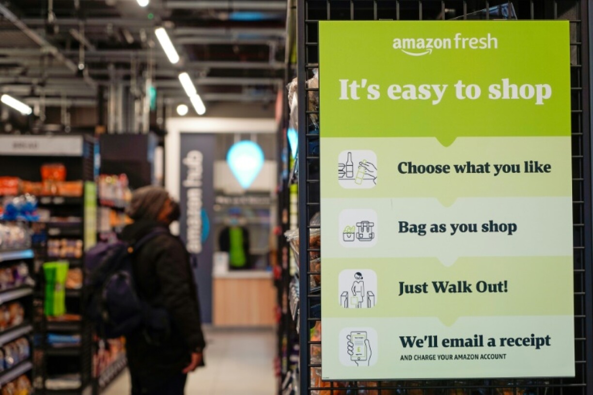 Amazon will launch a same-day fresh product delivery service next year